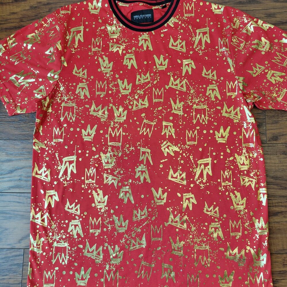 DRILL CLOTHING CO. Red Gold Foil Crown Splatter All-Over Print T-Shirt sz L NWT - Picture 2 of 5